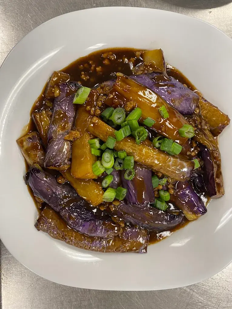 Lemon Chicken and MSG-free Chinese dishes at Rose Garden Regina